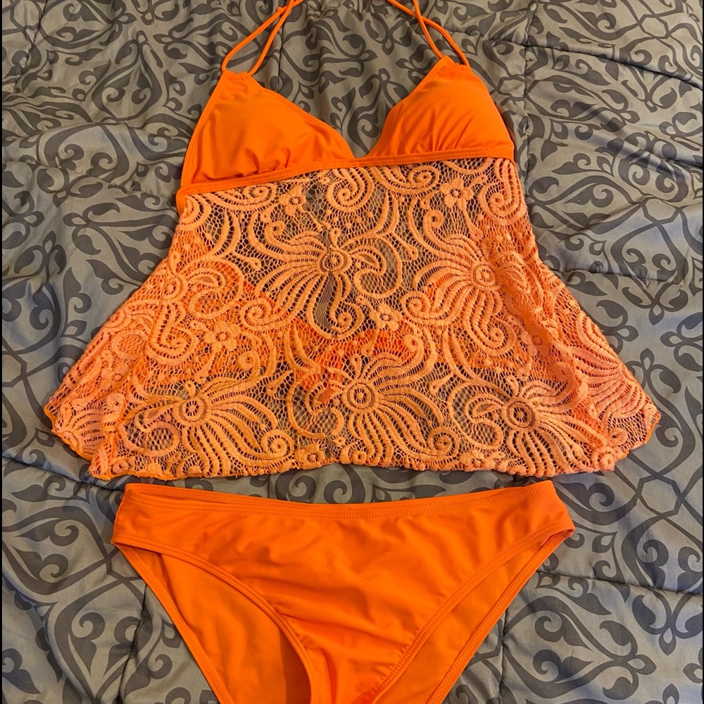 ⭐️ 5/$25 donating 8/12 Cute orange swim suit-lace, Ties in back, 2 piece